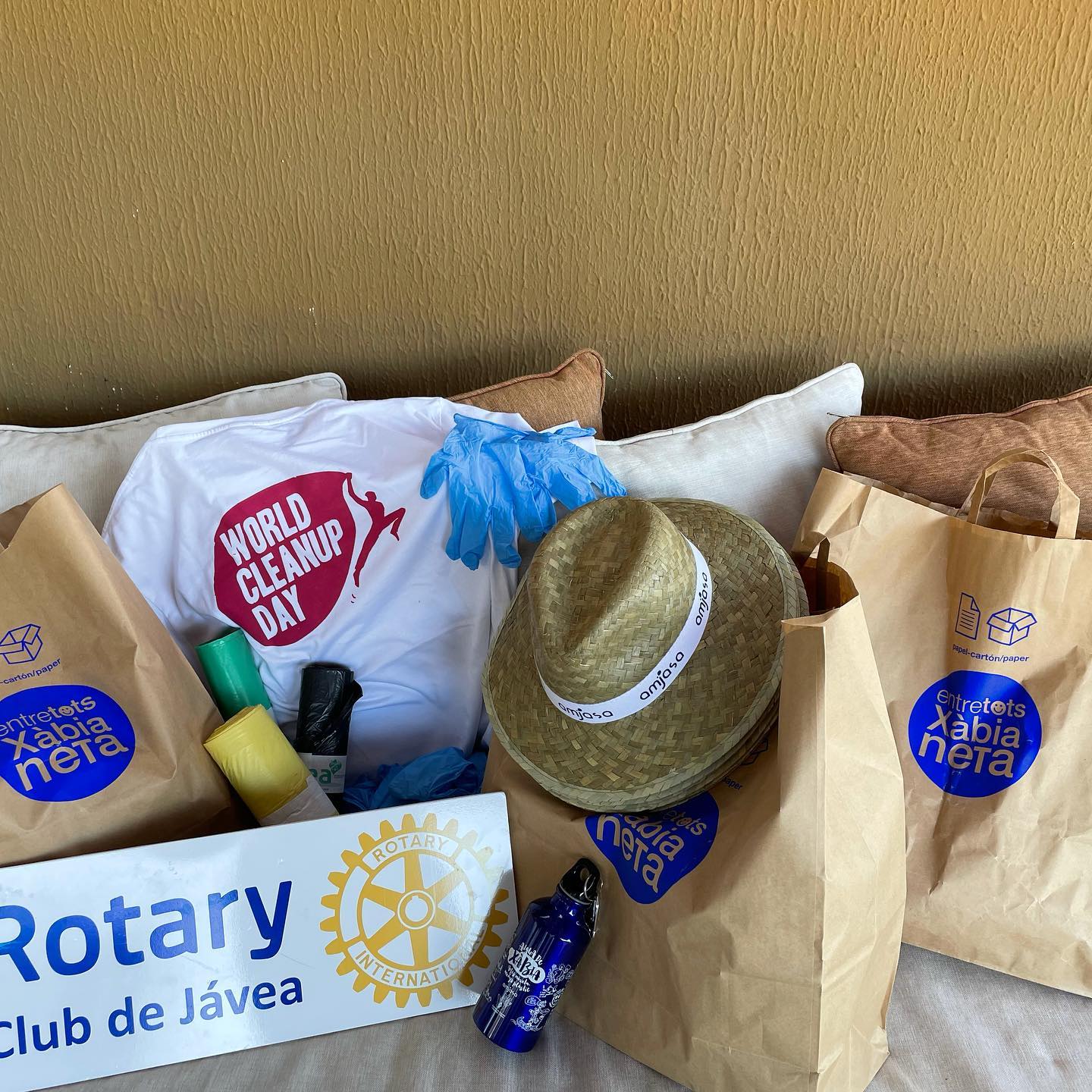 Fotonoticia: Día Mundial de Limpieza | Rotary Club Jávea Rotary Club Jávea | 18septiembre diaMundialLimpieza002