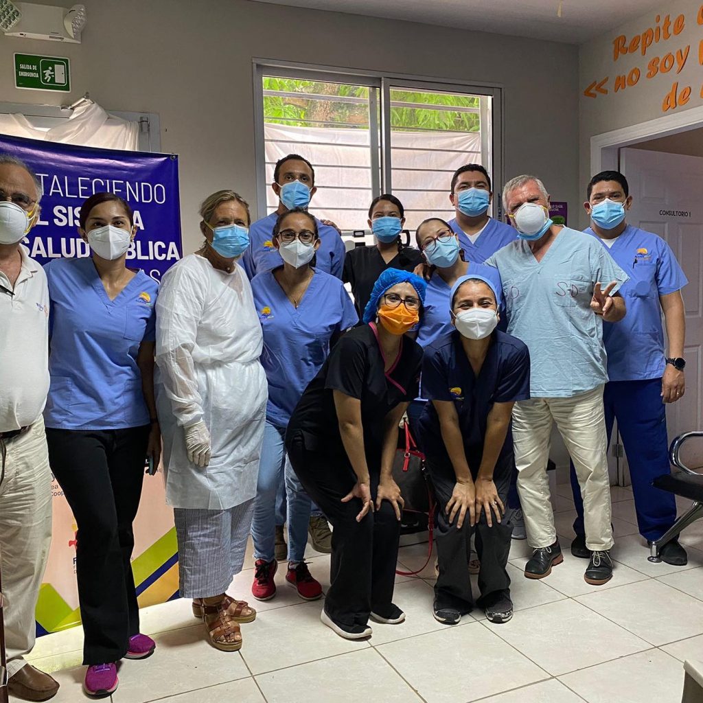 Rotary Club Jávea forma a médicos hondureños en el diagnóstico del cáncer de cuello de útero | Rotary Club Jávea Rotary Club Jávea | 27agosto FormacionMedicosHonduras003 1024x1024 1