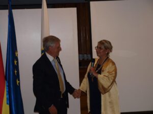 Rotary Club Jávea | intercambio de collares en el rotary club andrea salerno nueva presidenta 1024x768 1